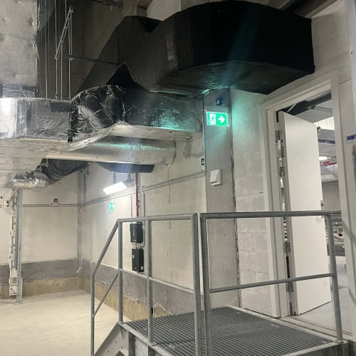 Ventilationsisolering af ventilationskanaler i erhvervsbyggeri