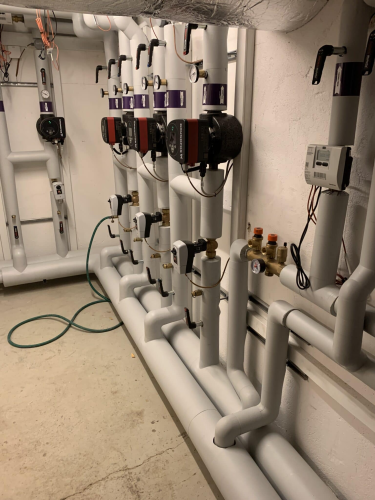 VVS-isolering af tekniske installationer og rør i teknikrum